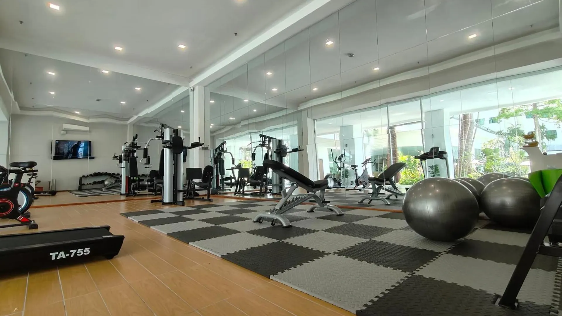 **** Hotel Wings By Croske Resort Langkawi Pantai Cenang  Malaysia